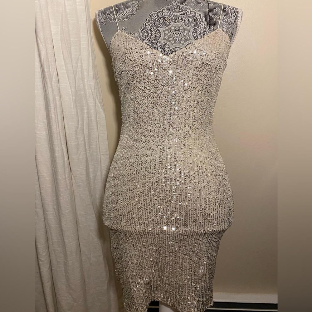 Blanc Champagne Sequin Dress